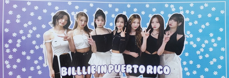 fanmade billlie banner for the concert